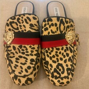 Steve Madden Animal Print cow skin Loafers Red & Black w/gold brioche Accents!